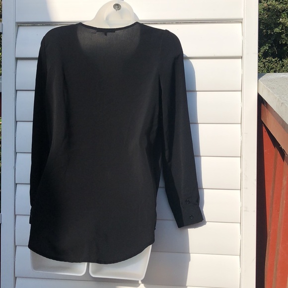 TART flowing Long Sleeve Blouse - Picture 16 of 17